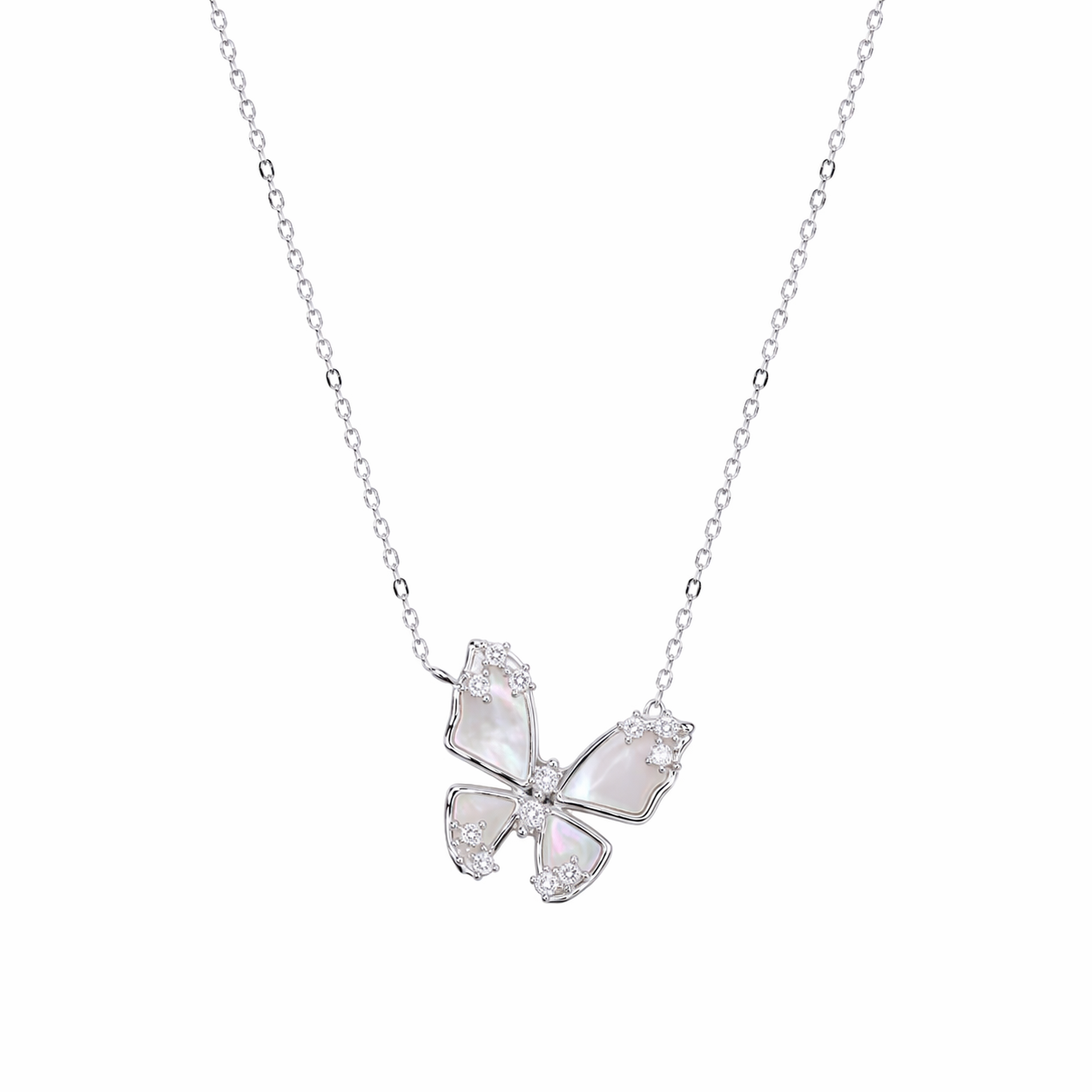 Collar mariposa nácar