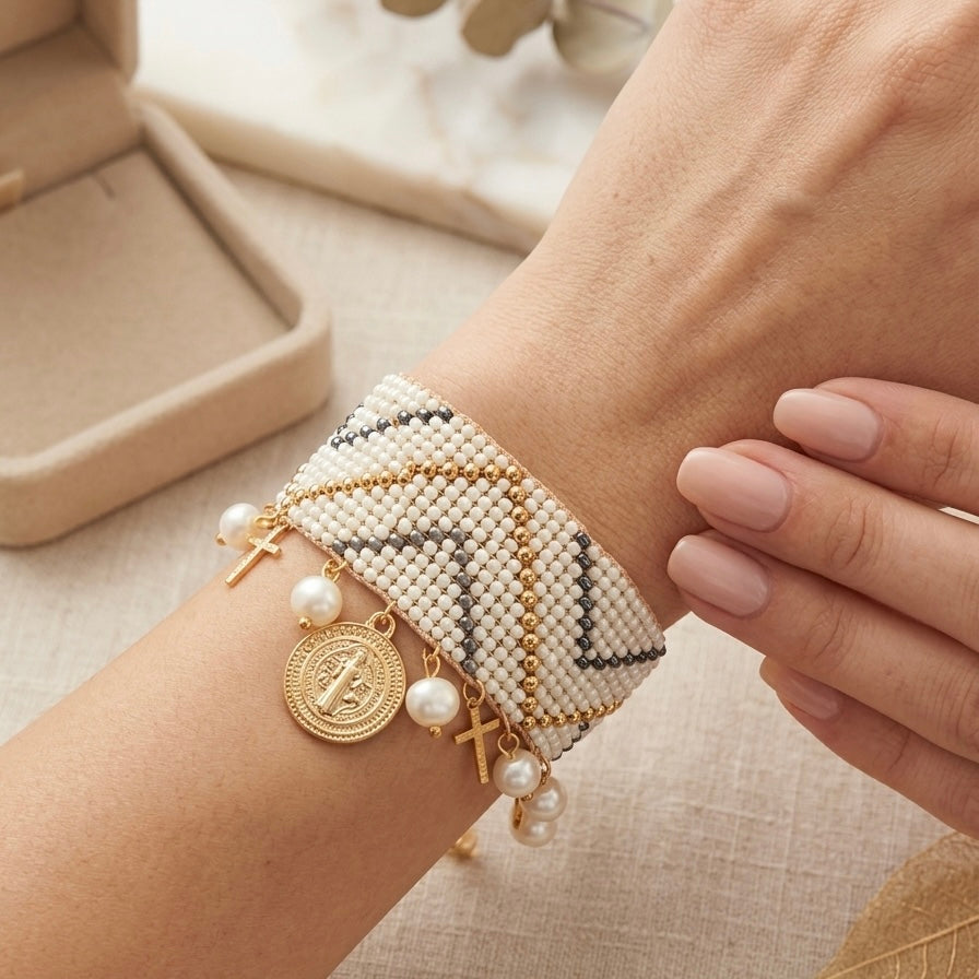 Pulsera tejida San Benito