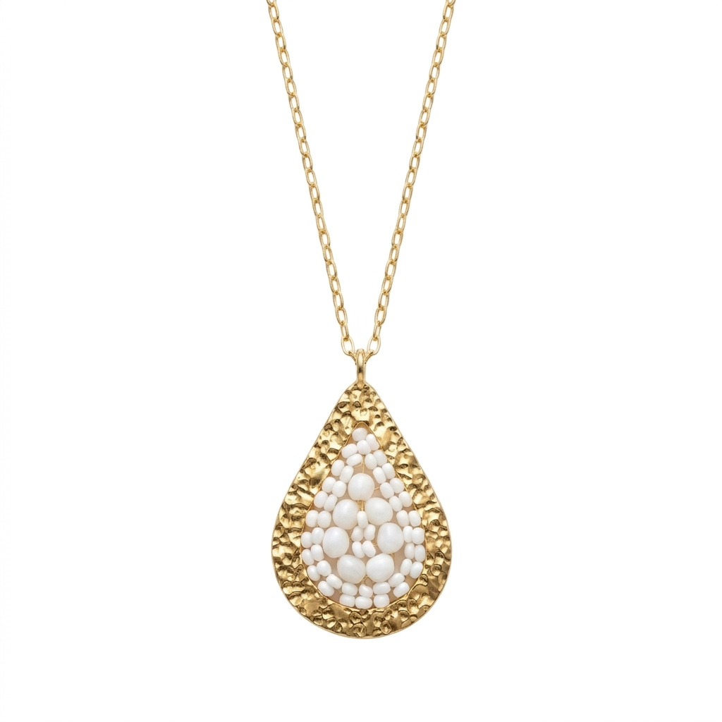 Collar tejido blanco