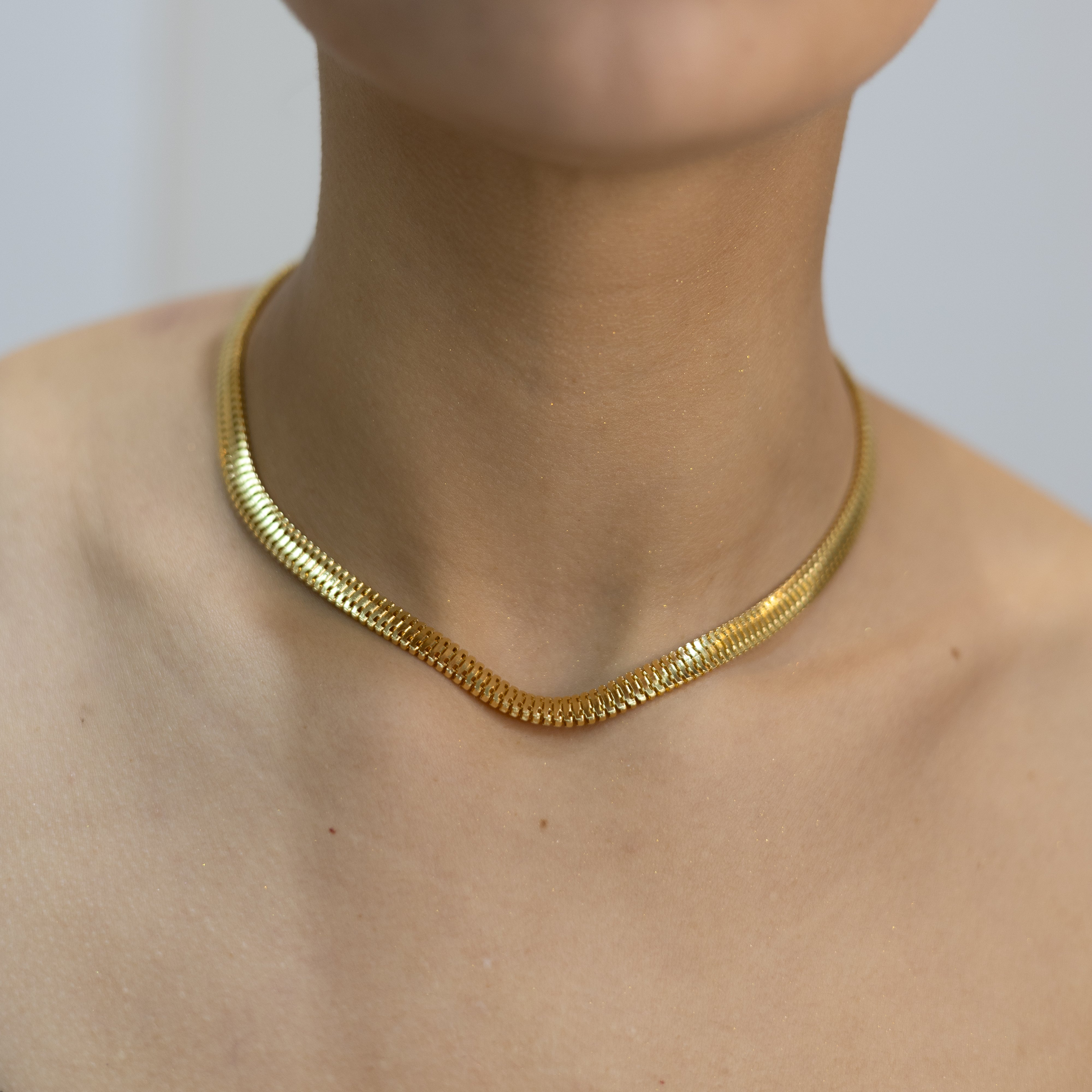 Collar Choker